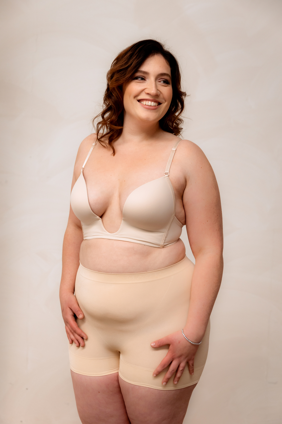 find-your-perfect-plus-size-bridal-shapewear